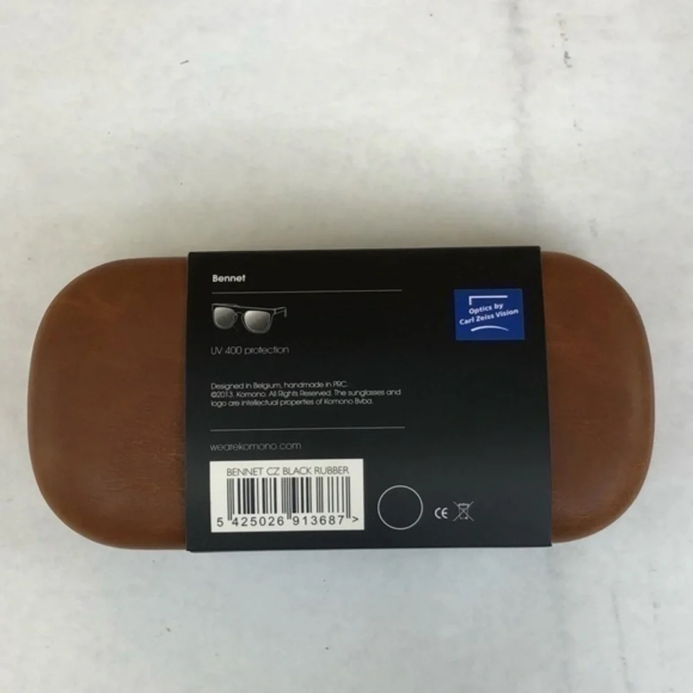KOMONO Sunglasses NEW Bennet CZ Black Rubber